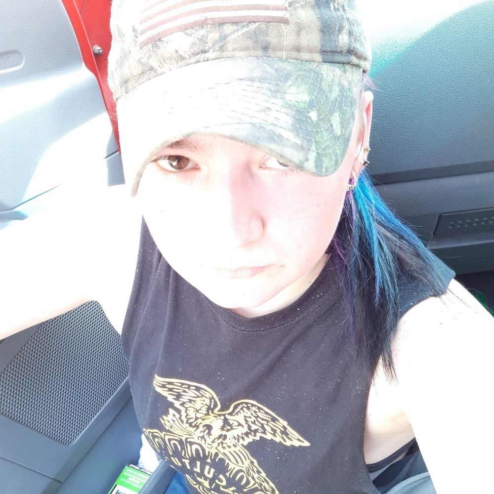 Meet your Posher, Dakota